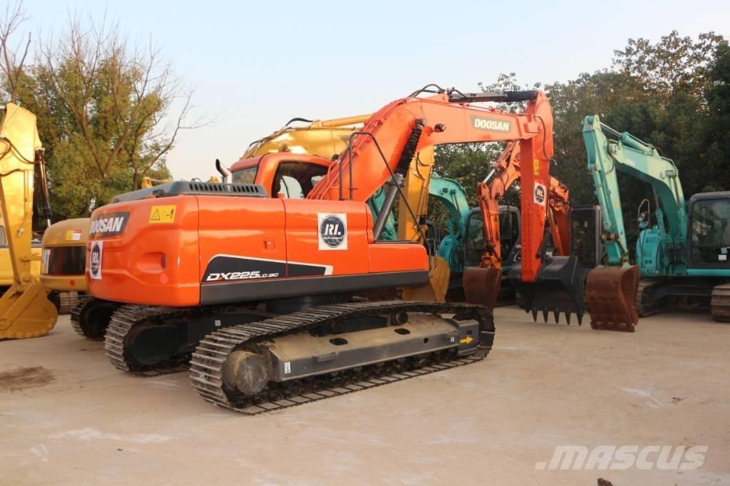 Doosan dx225 Beltegraver