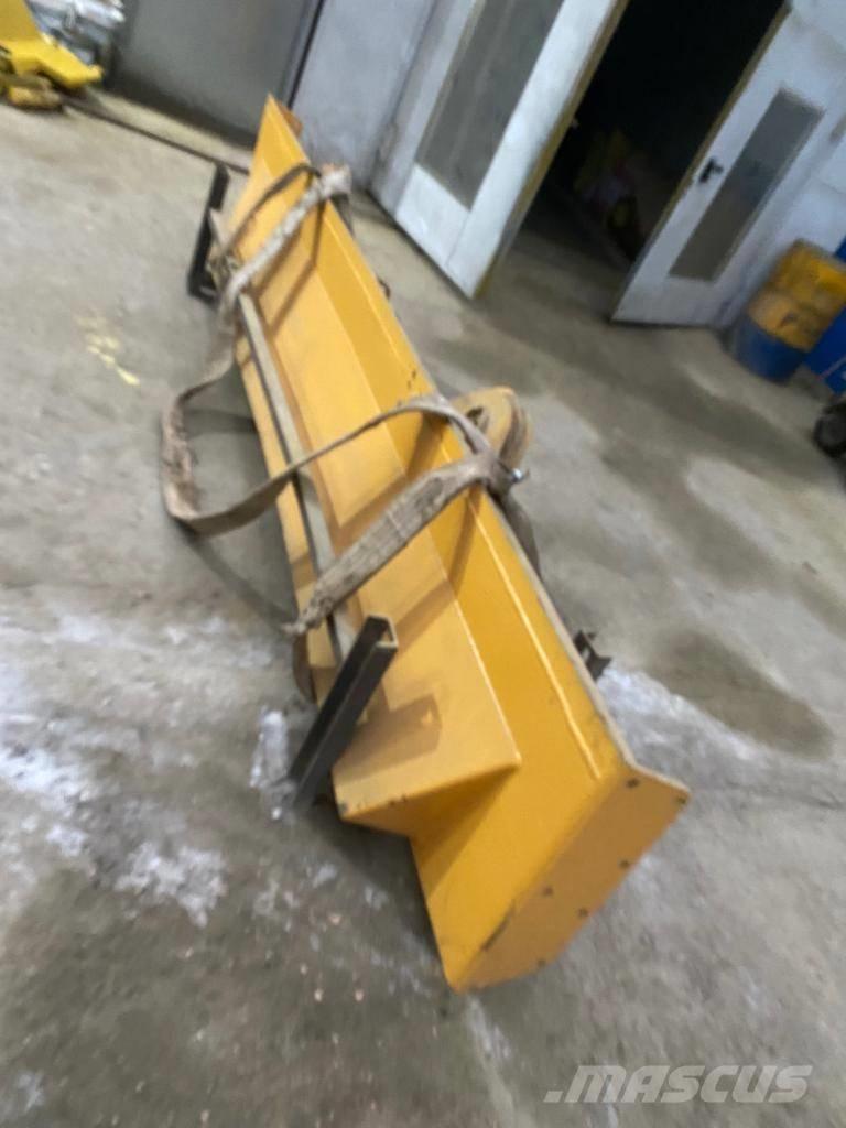 Volvo A 40 F Baklemmer