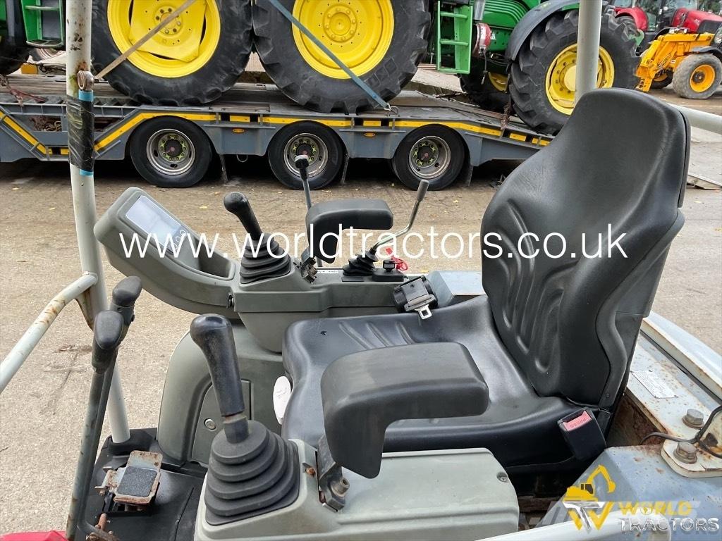 Takeuchi TB 216 Minigravere <7t