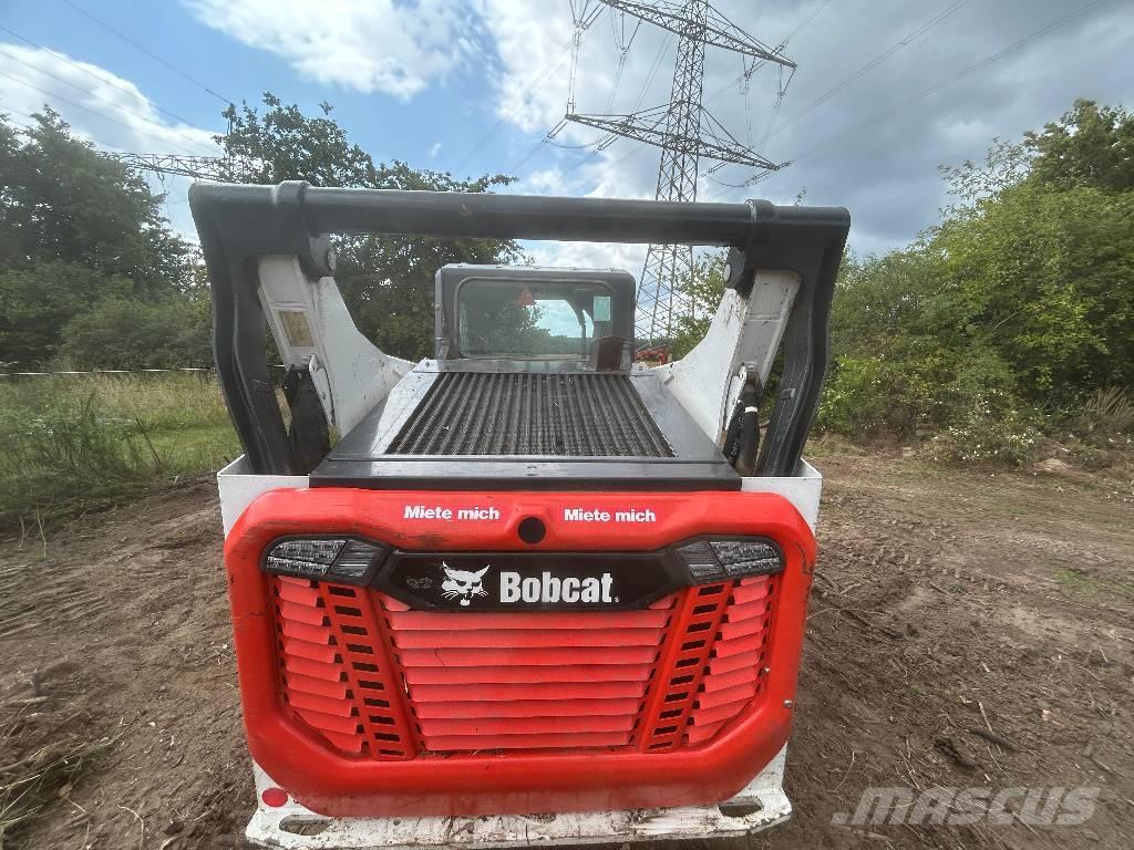 Bobcat T76 Beltelastere