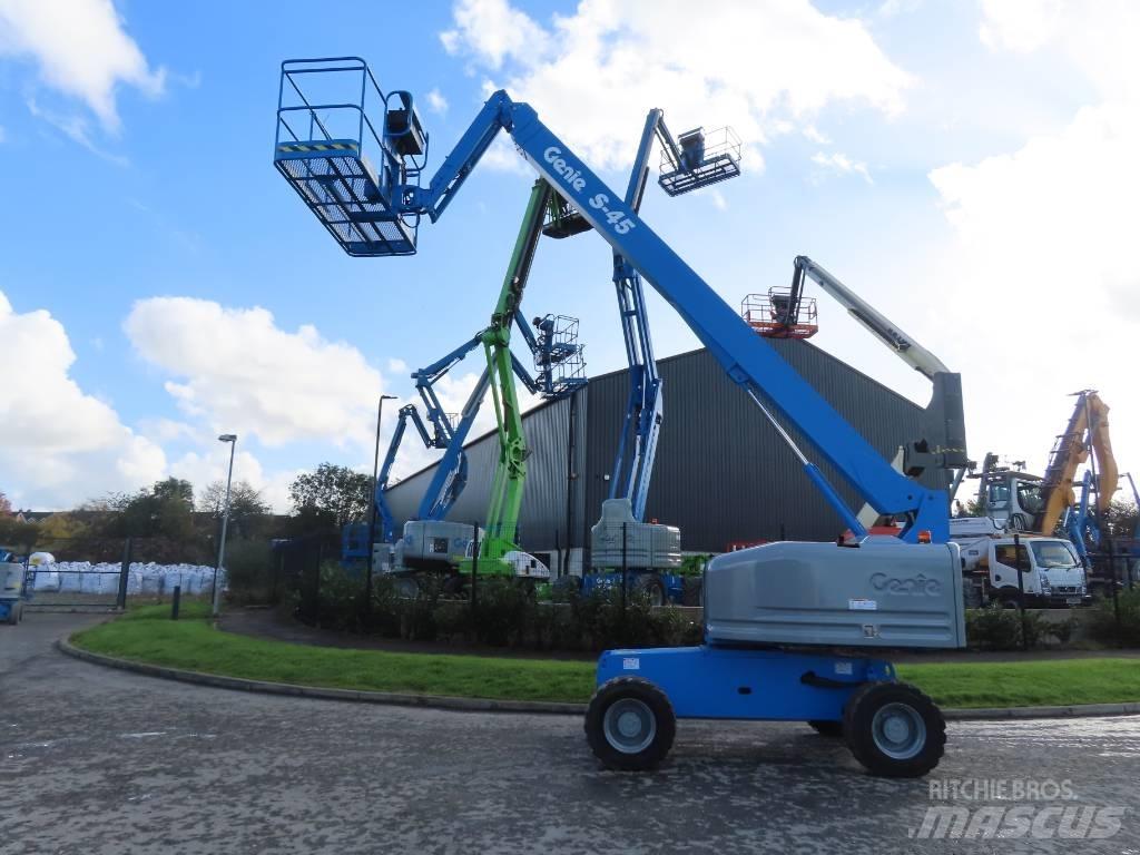 Genie S 45 Teleskop bomlifter