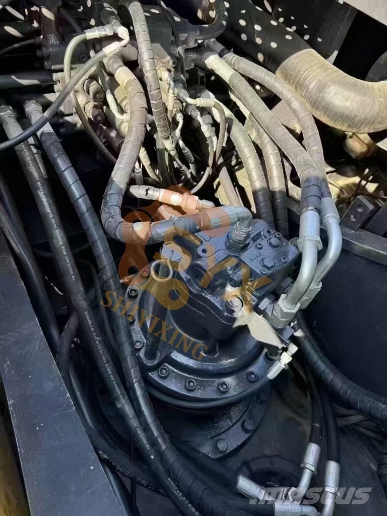 Volvo EC 240 D Beltegraver