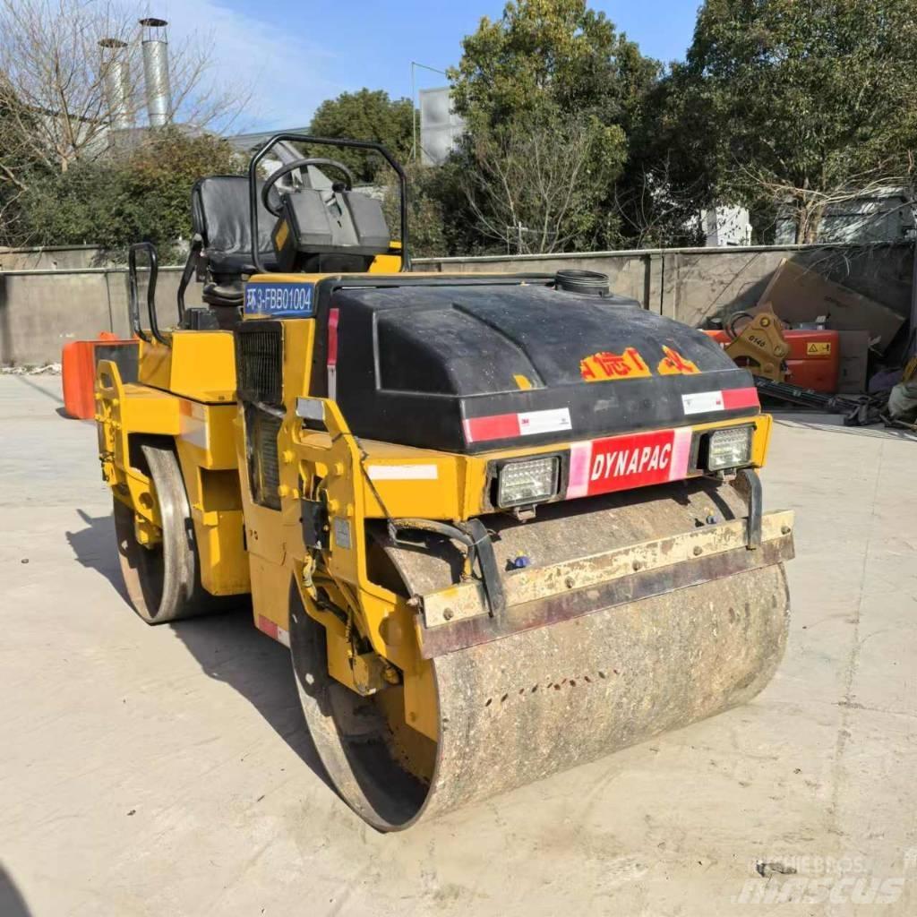 Dynapac CC 142 Tandem Valser