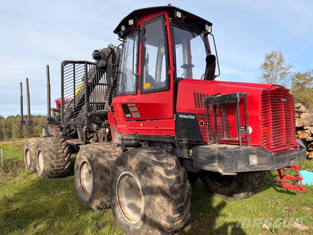 Komatsu 845 Lassbærere