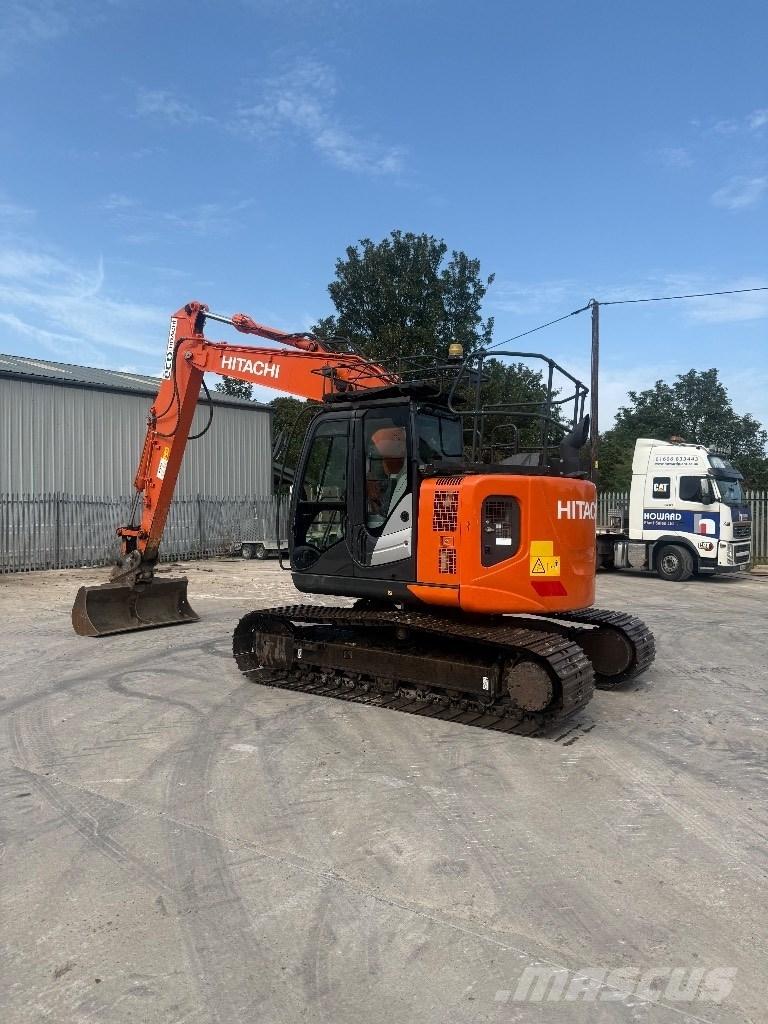 Hitachi ZX 135 US-6 Beltegraver