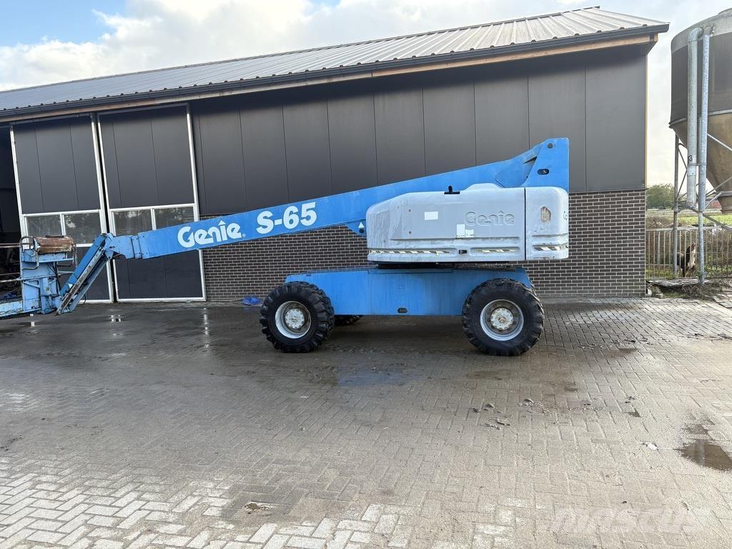 Genie S65 Teleskop bomlifter