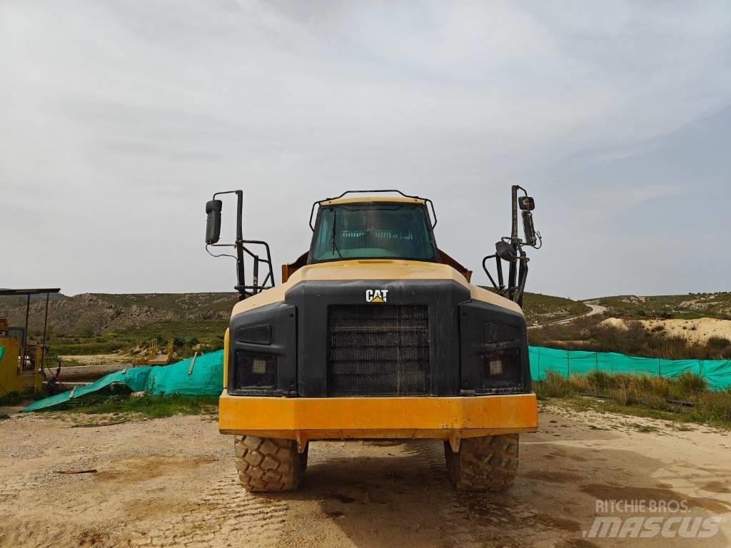 CAT 740B Rammestyrte Dumpere