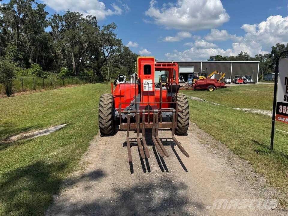 JLG G 6-42 Teleskoplastere