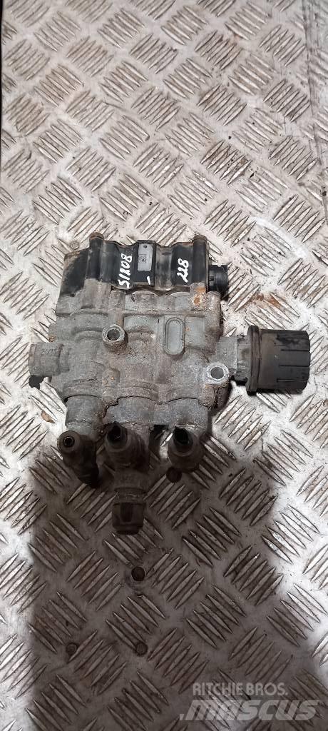 Scania 94 D.   1499799 Bremser