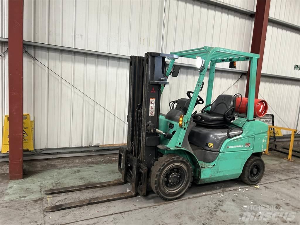 Mitsubishi FG25NT Propan trucker