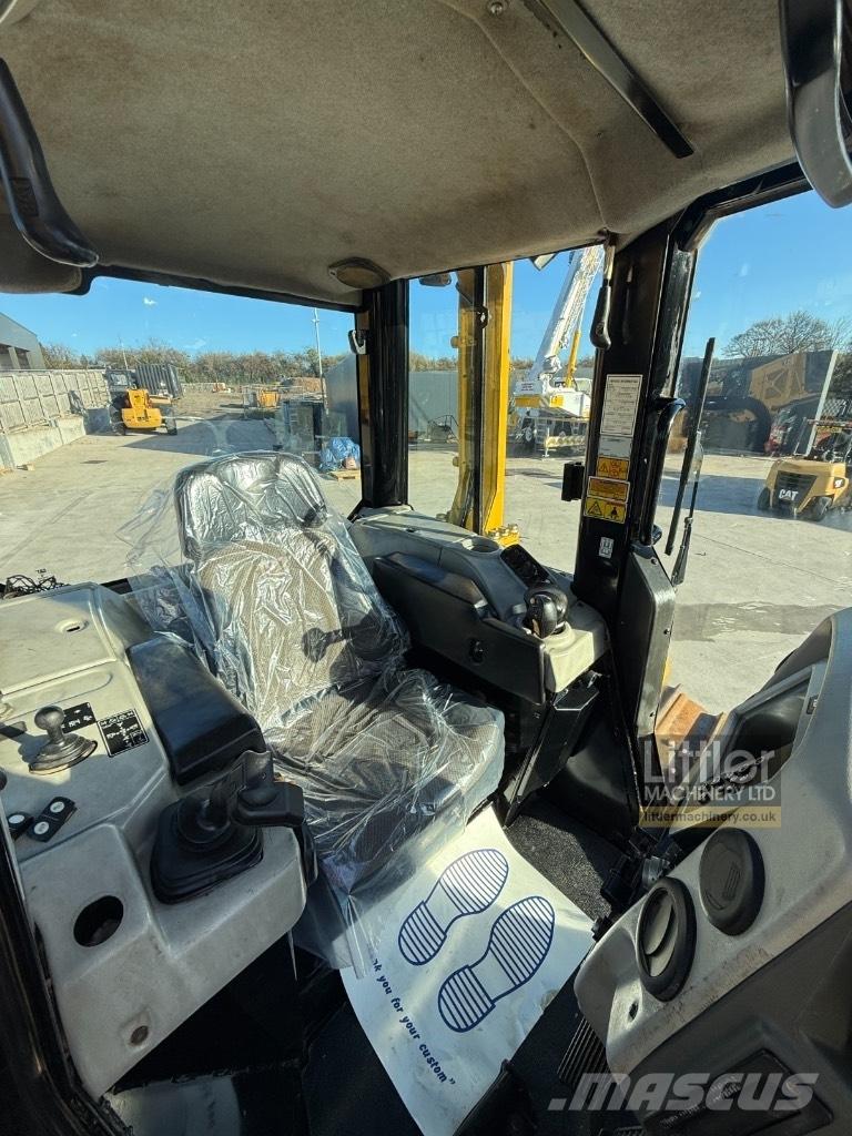 CAT D 6 N LGP Dozere Beltegående