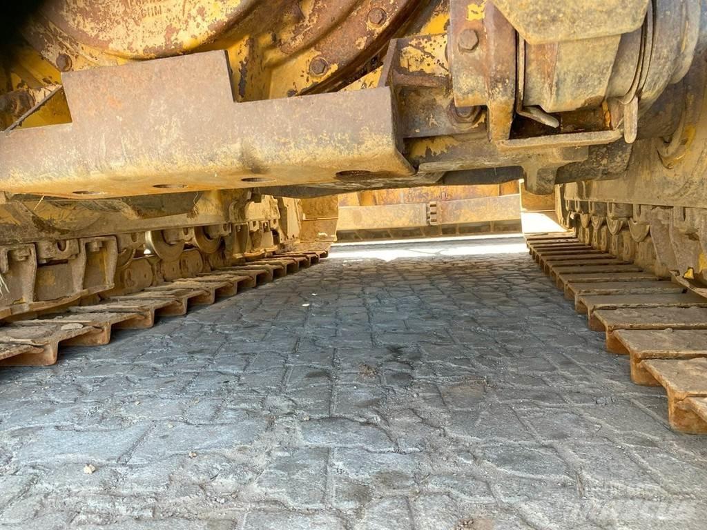 CAT D6T XW NVT Dozere Beltegående