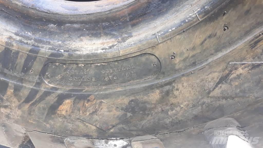 Goodyear 29.5-29 L3 Dekk, hjul og felger