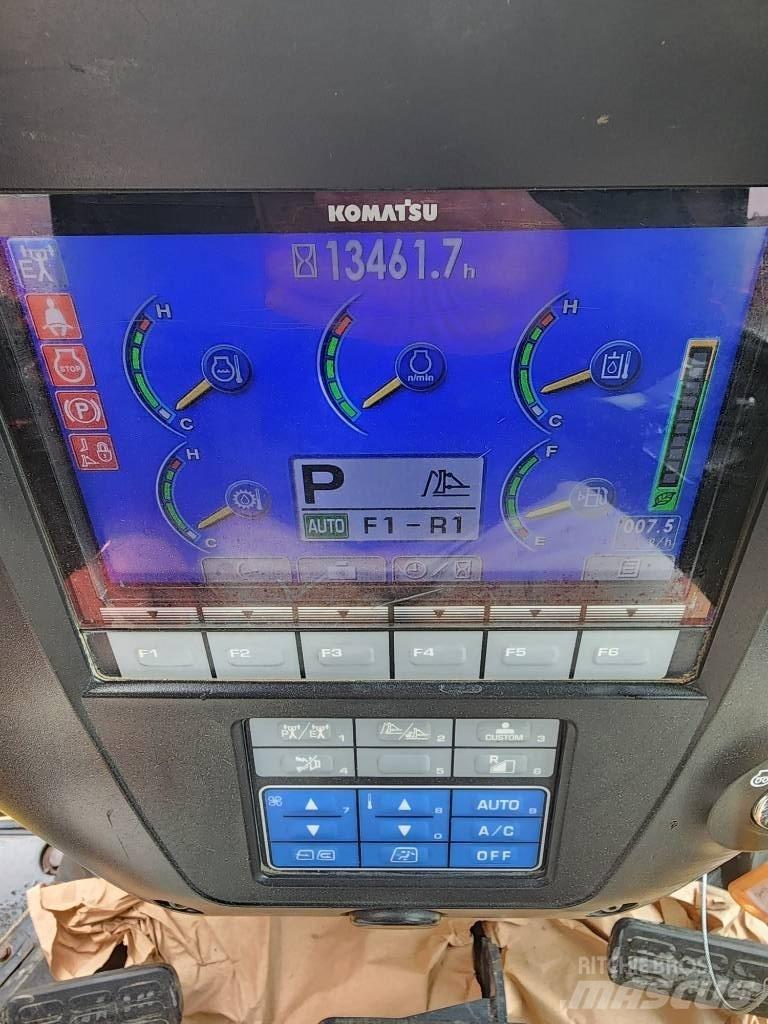 Komatsu D 65 PX-17 Dozere Beltegående