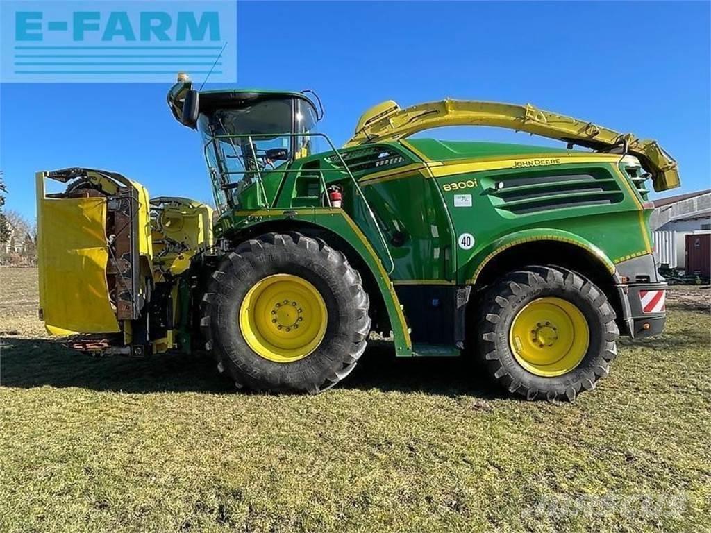 John Deere 8300 Selvdrevne fôrhøstere