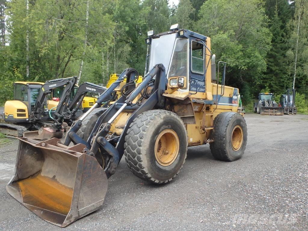 Komatsu WA 250-1 Hjullastere