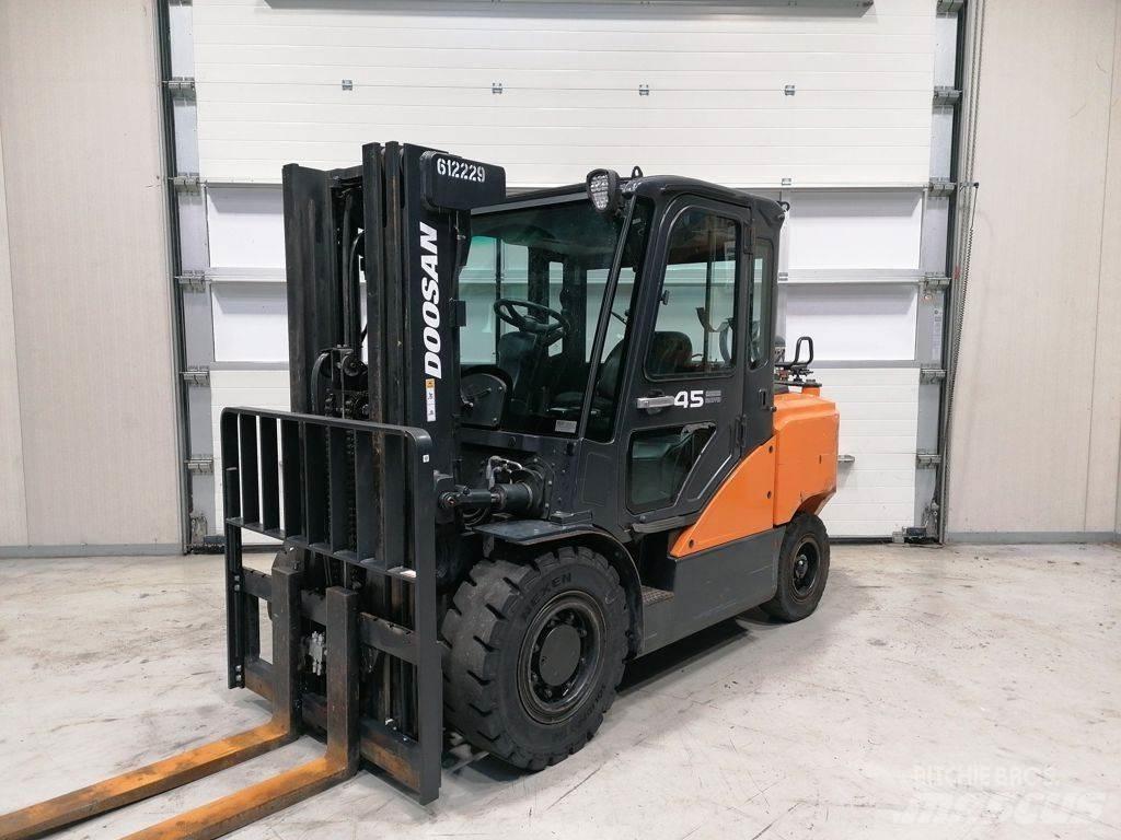 Doosan G45SC-7 Propan trucker