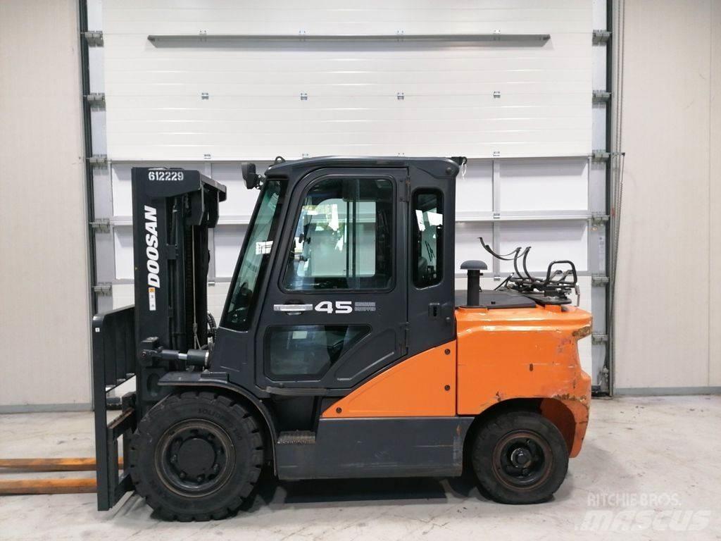 Doosan G45SC-7 Propan trucker