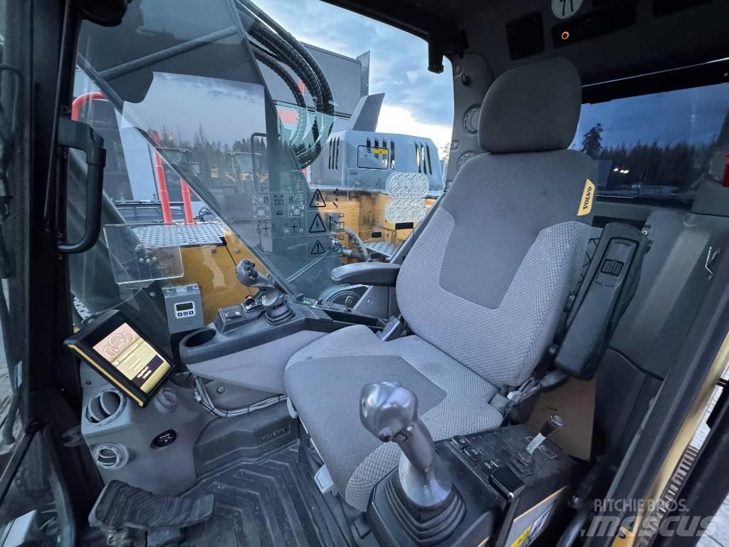 Volvo ECR 235 EL Beltegraver