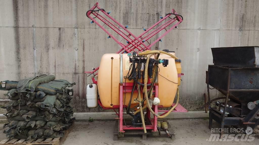 Junkkari 87900 3-punktmonterte Sprøyter