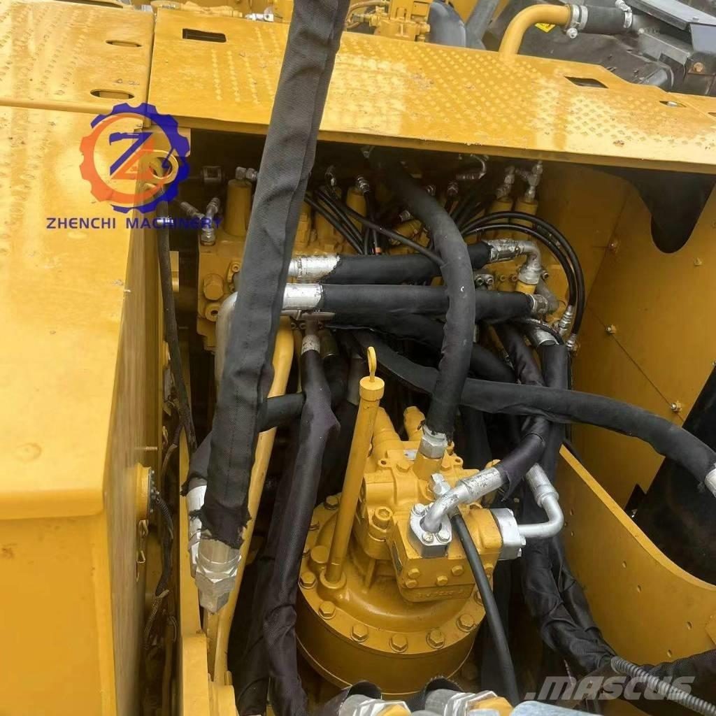 CAT 320 D2 Beltegraver