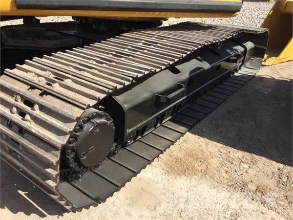 CAT 325 D Beltegraver