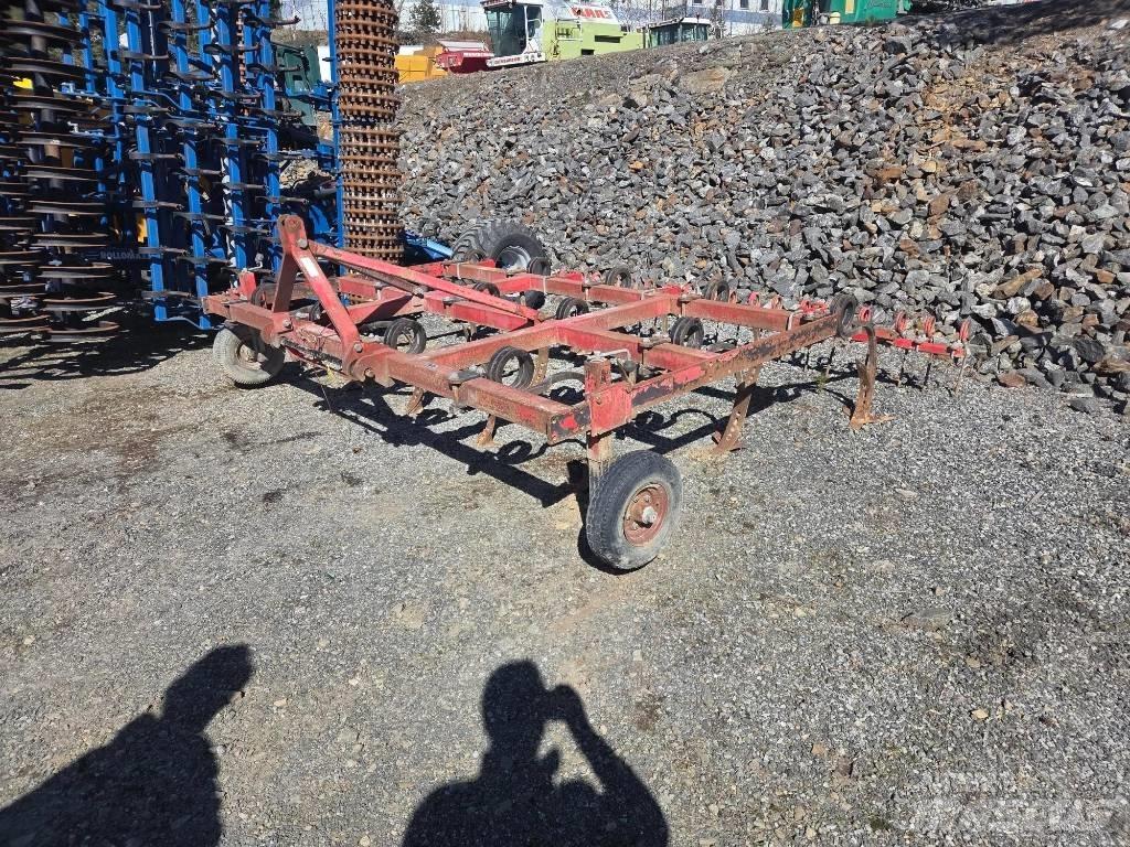 Väderstad Cultivator Kultivatorer