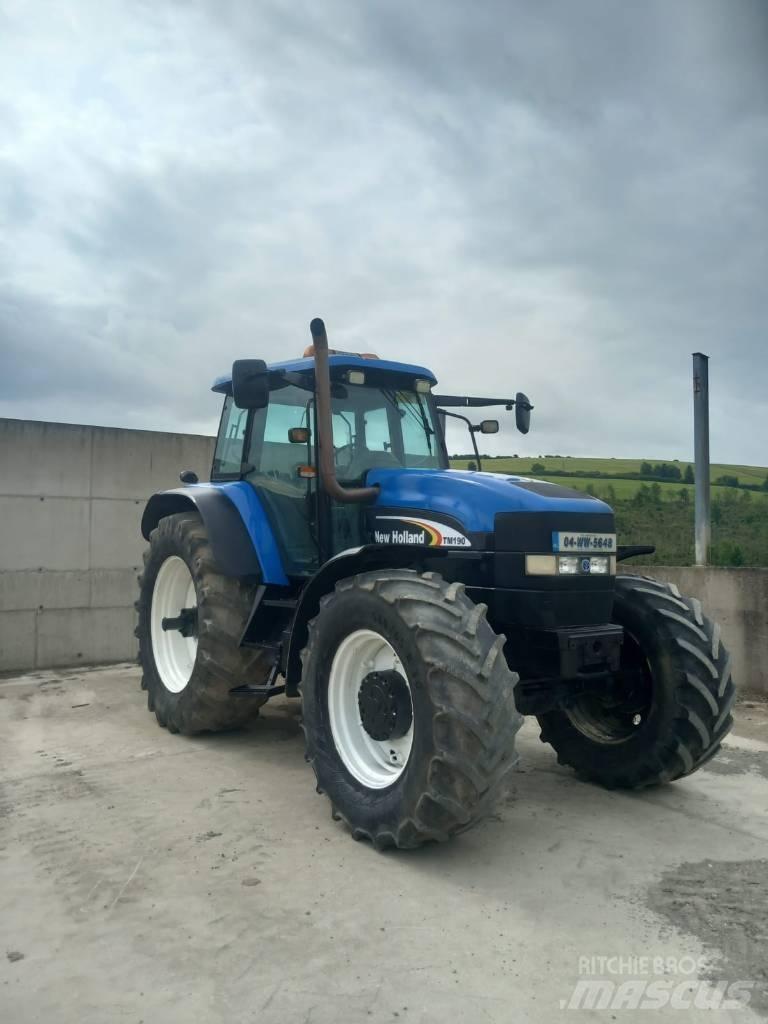 New Holland TM 190 Traktorer