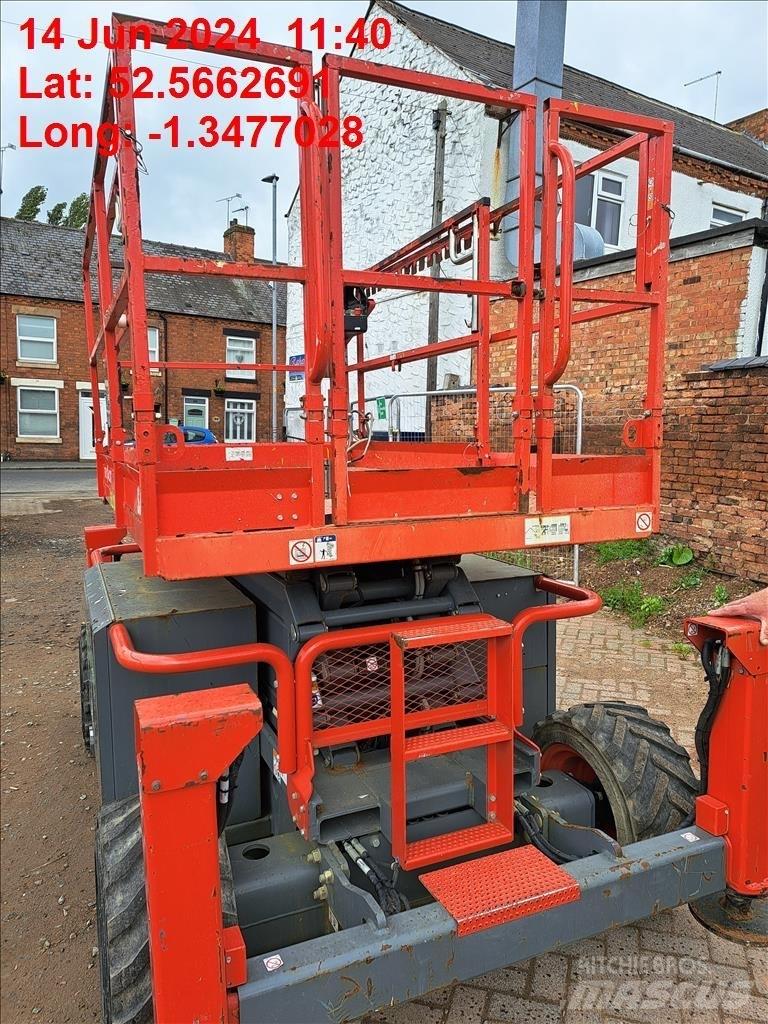SkyJack SJ 6832 RT Sakselifter