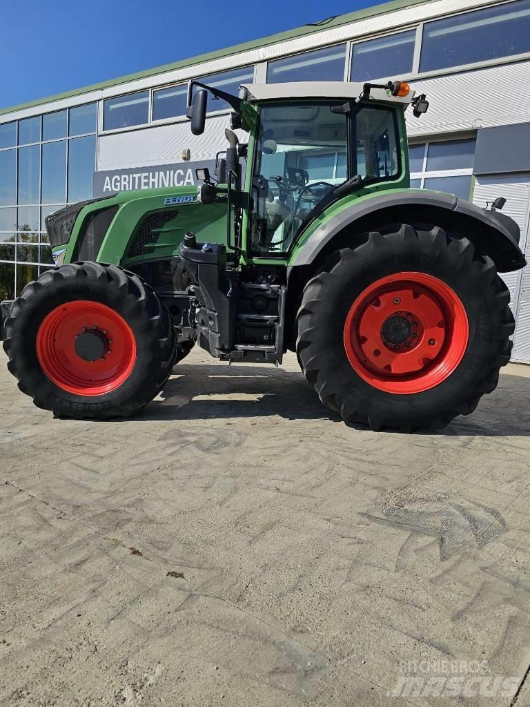 Fendt 828 Traktorer
