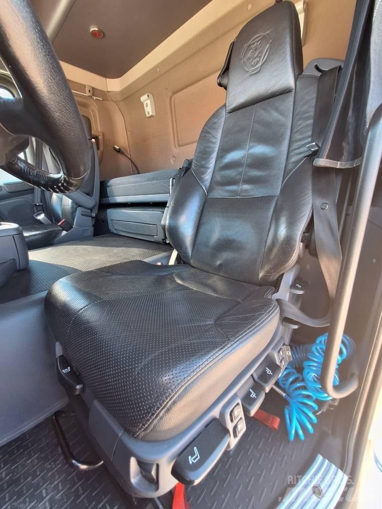 Scania G490 LB8x4*4 Kranbil
