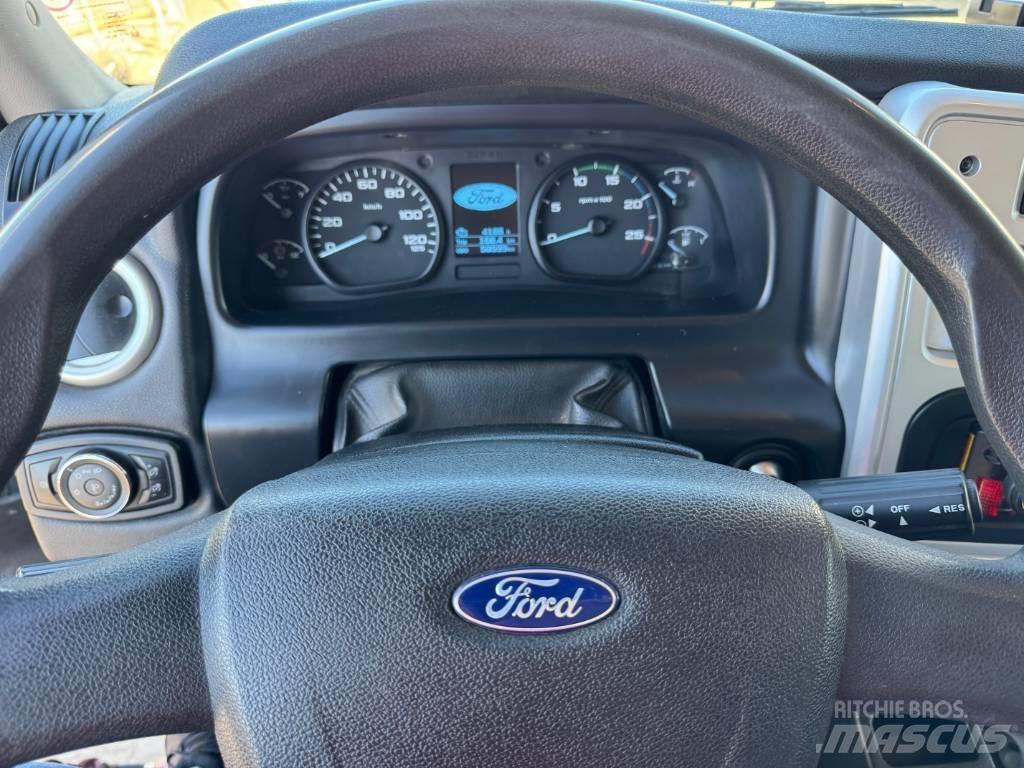 Ford Cargo Tippbil