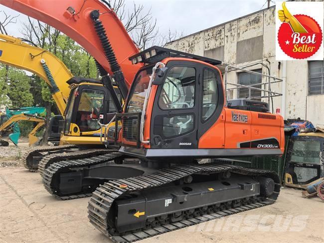 Doosan DX 300 LC Beltegraver