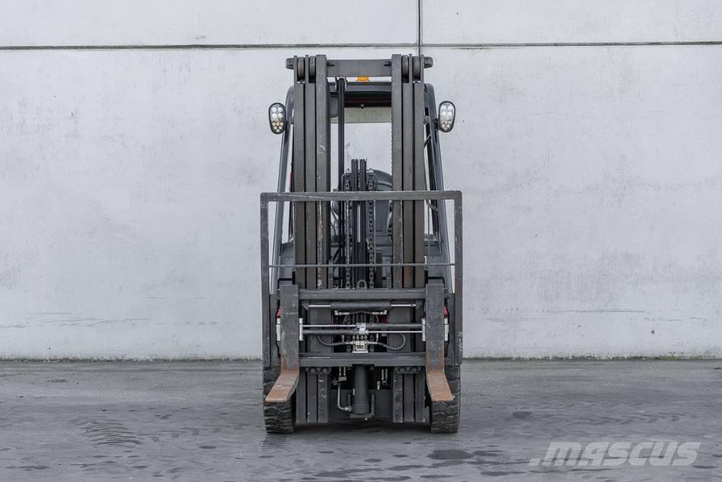 Manitou MI 25 D Diesel Trucker