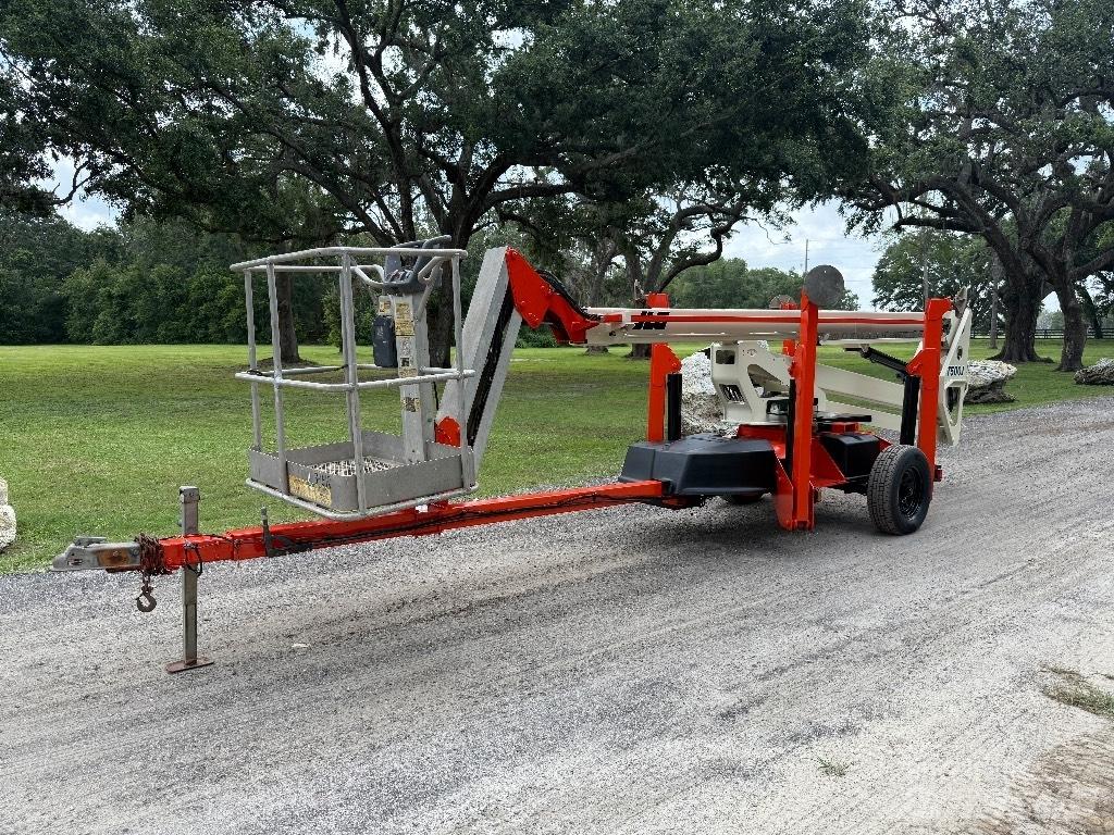 JLG T 500 J Tilhengerlifter