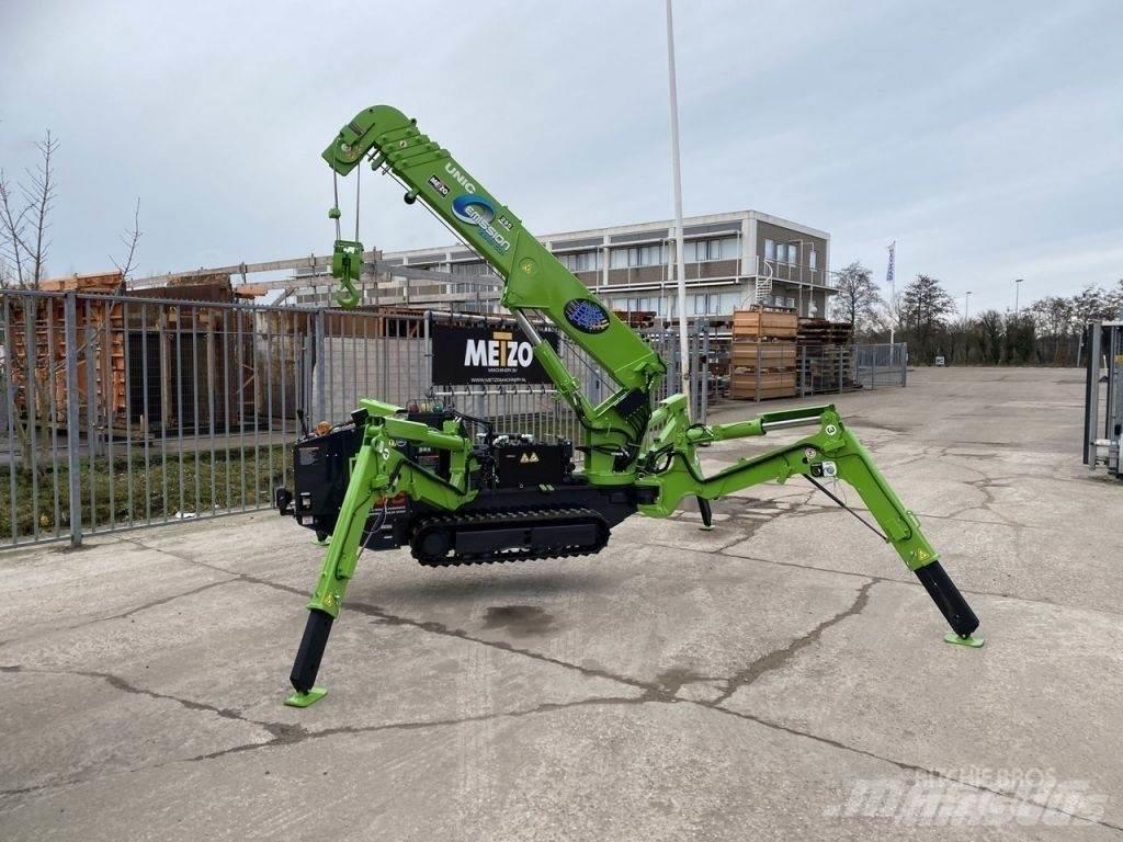 Unic URW 295 Allterreng kraner