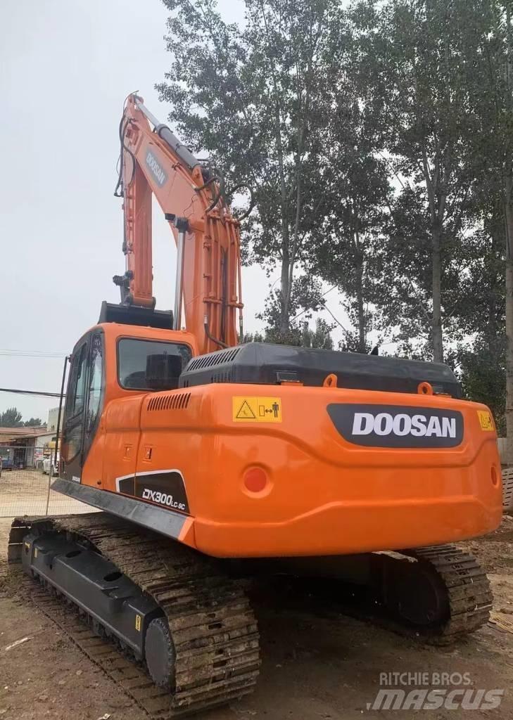 Doosan DX300LC-9C Beltegraver