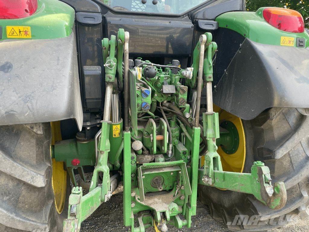 John Deere 6120 M Traktorer