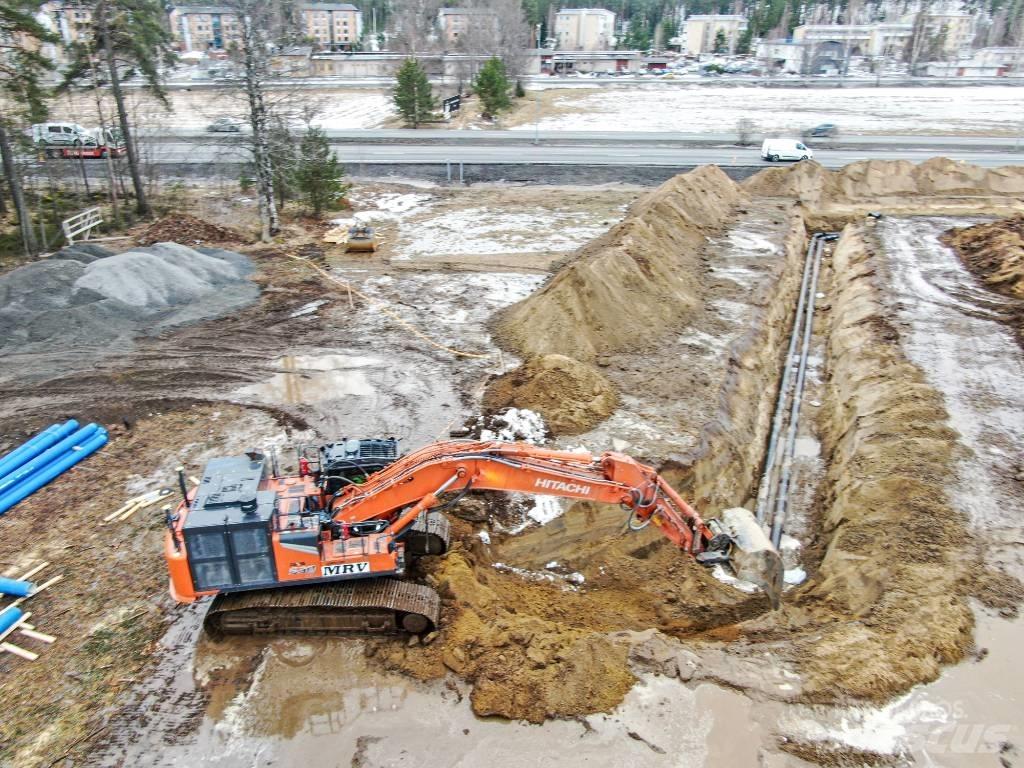 Hitachi ZX530LCH-7 Beltegraver