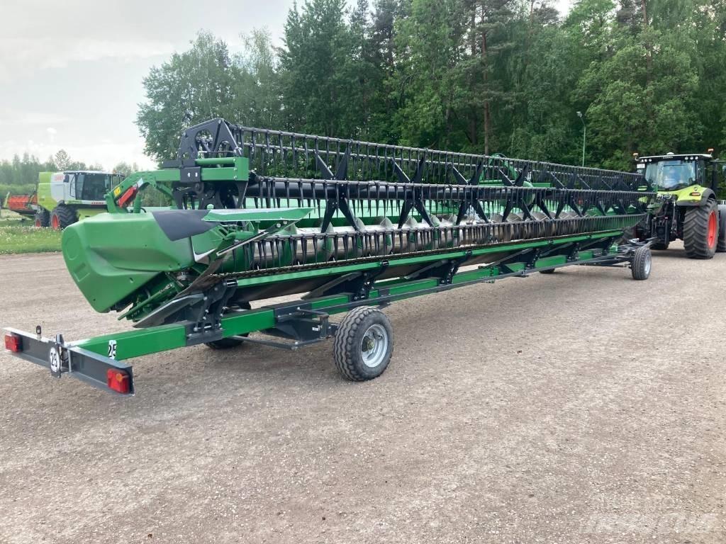 John Deere 640 X Skurtreskere