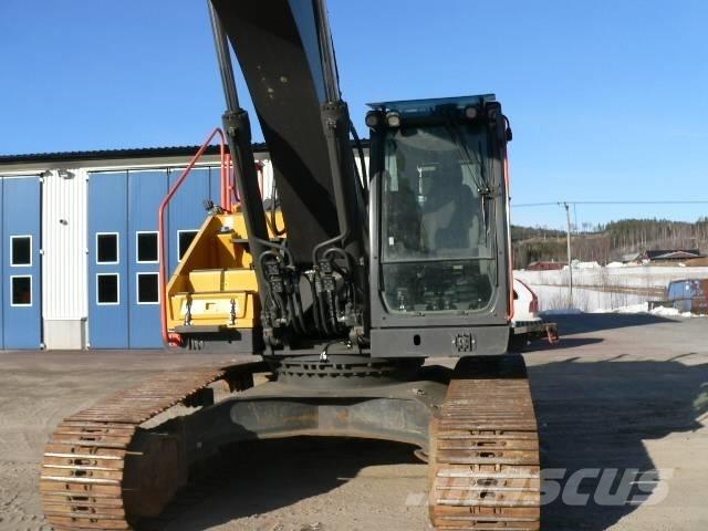 Volvo EC 300 EL Beltegraver