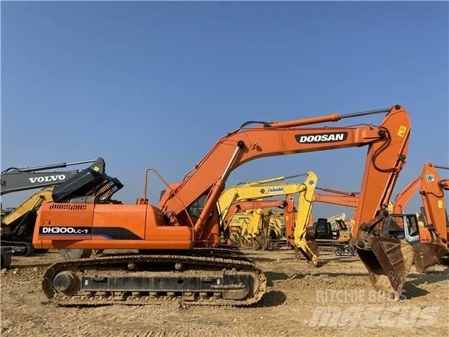 Doosan DH 300 Beltegraver