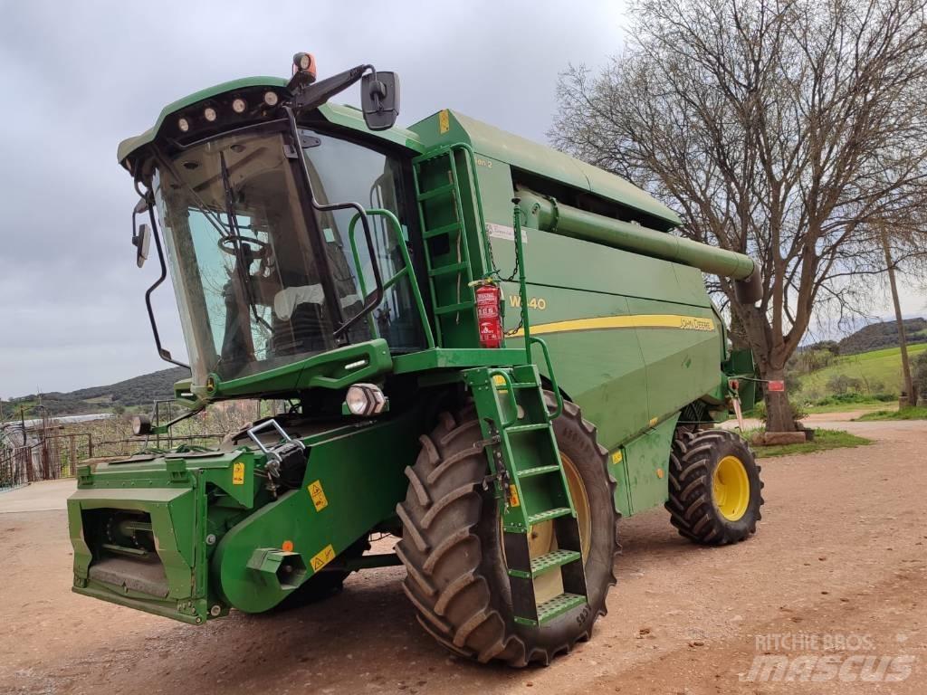 John Deere W 440 Skurtreskere