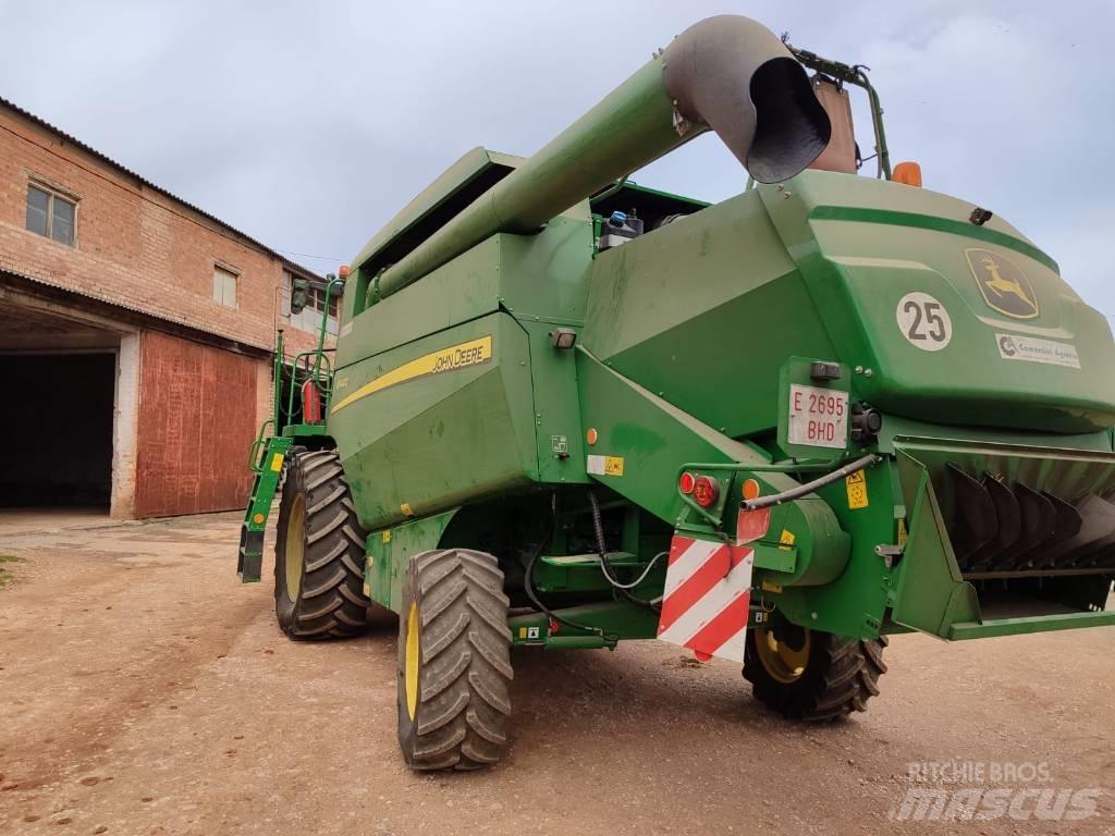 John Deere W 440 Skurtreskere