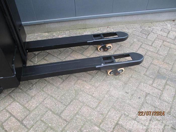BT SWE 080L Ledestablere