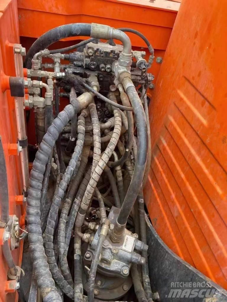 Doosan DX 75-9 C Beltegraver