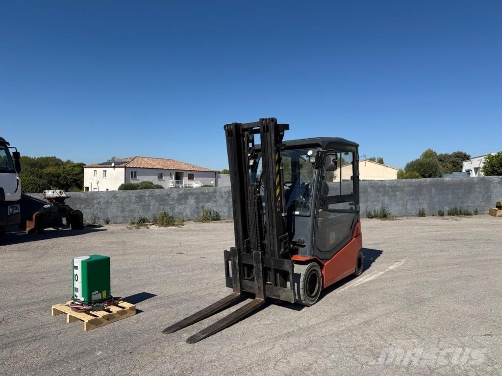 Toyota 8 FBMT 35 Elektriske trucker