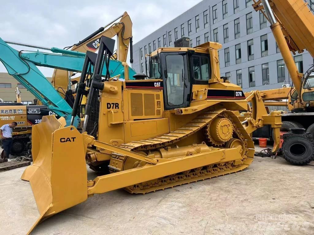CAT D 7 R Dozere Beltegående