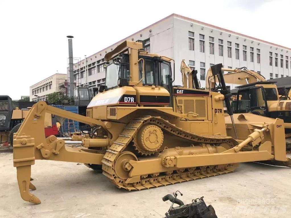 CAT D 7 R Dozere Beltegående