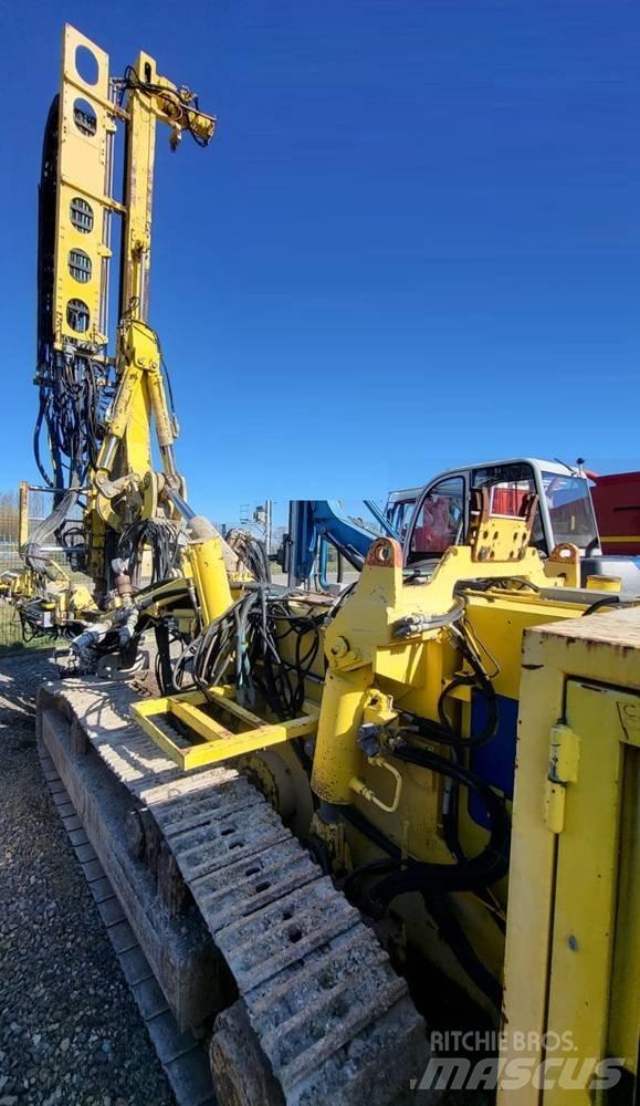 Klemm KR806-3D Fundamenterings rigger